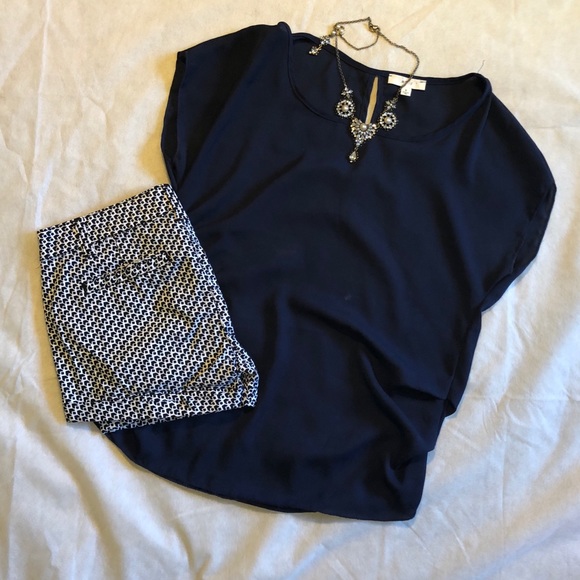 3/$10 navy flowy shirt/blouse - Picture 2 of 6